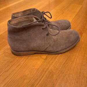 UGG Men's Tan Suede Chukka Boots Size 13